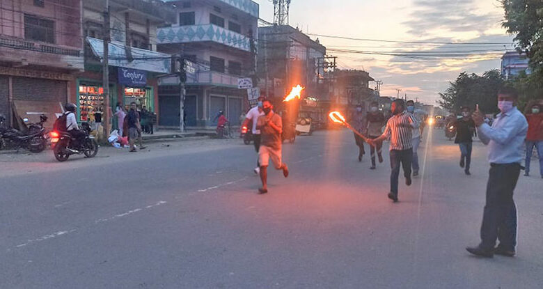 धनगढीमा सर्वोच्च अदालतको फैसलाविरुद्ध राँके जुलुस